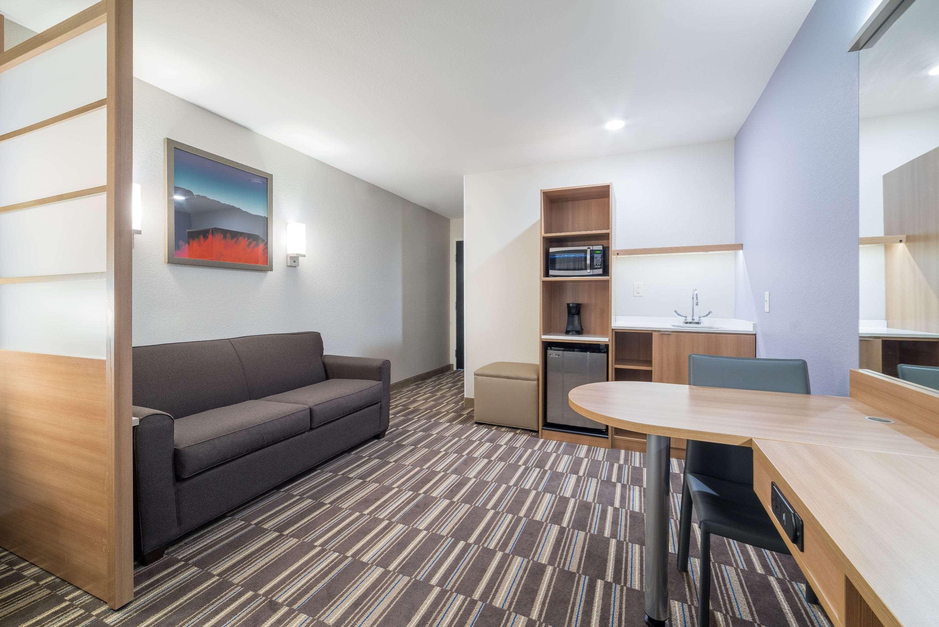 Microtel Inn & Suites By Wyndham Moorhead Fargo Area Exteriör bild