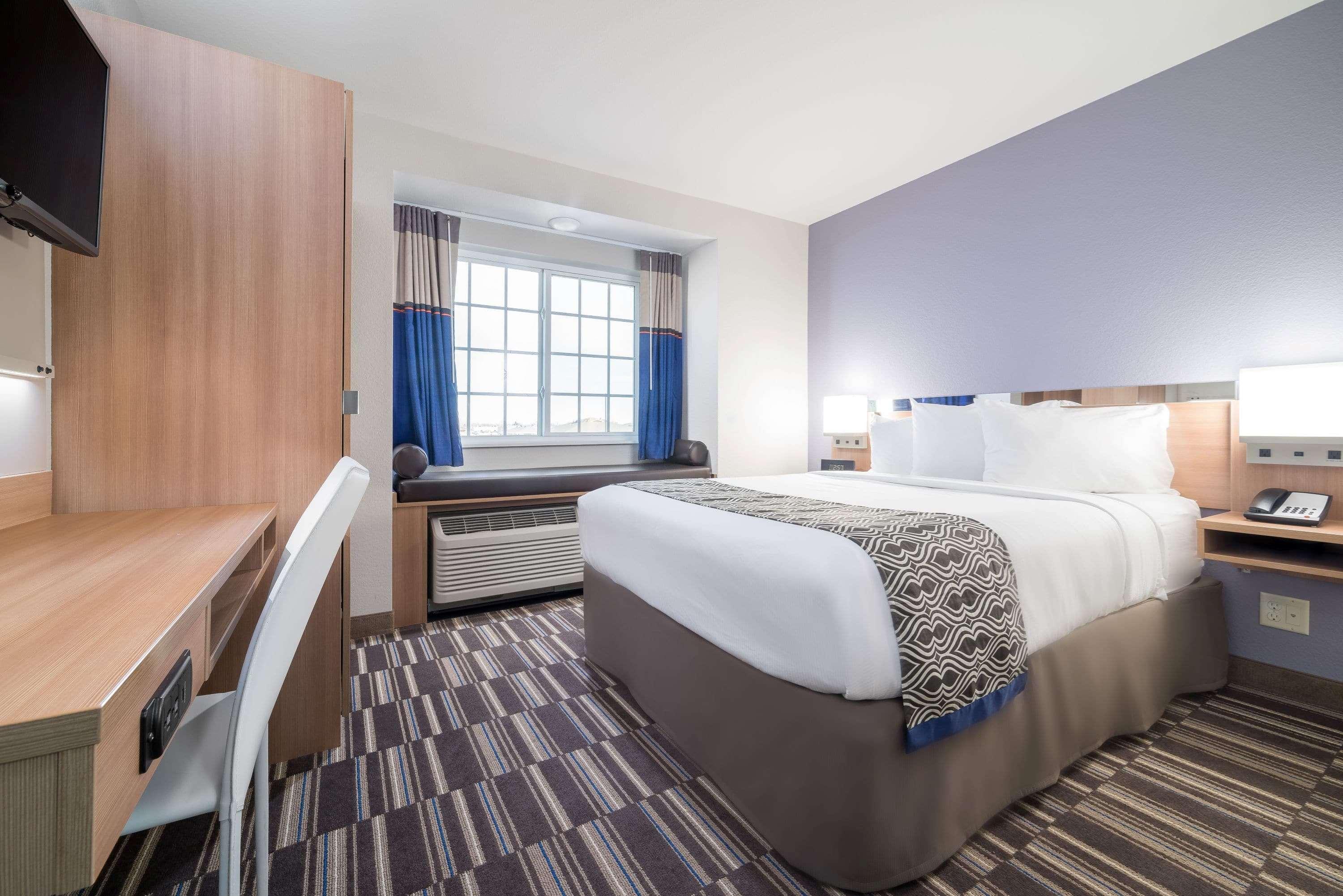 Microtel Inn & Suites By Wyndham Moorhead Fargo Area Exteriör bild